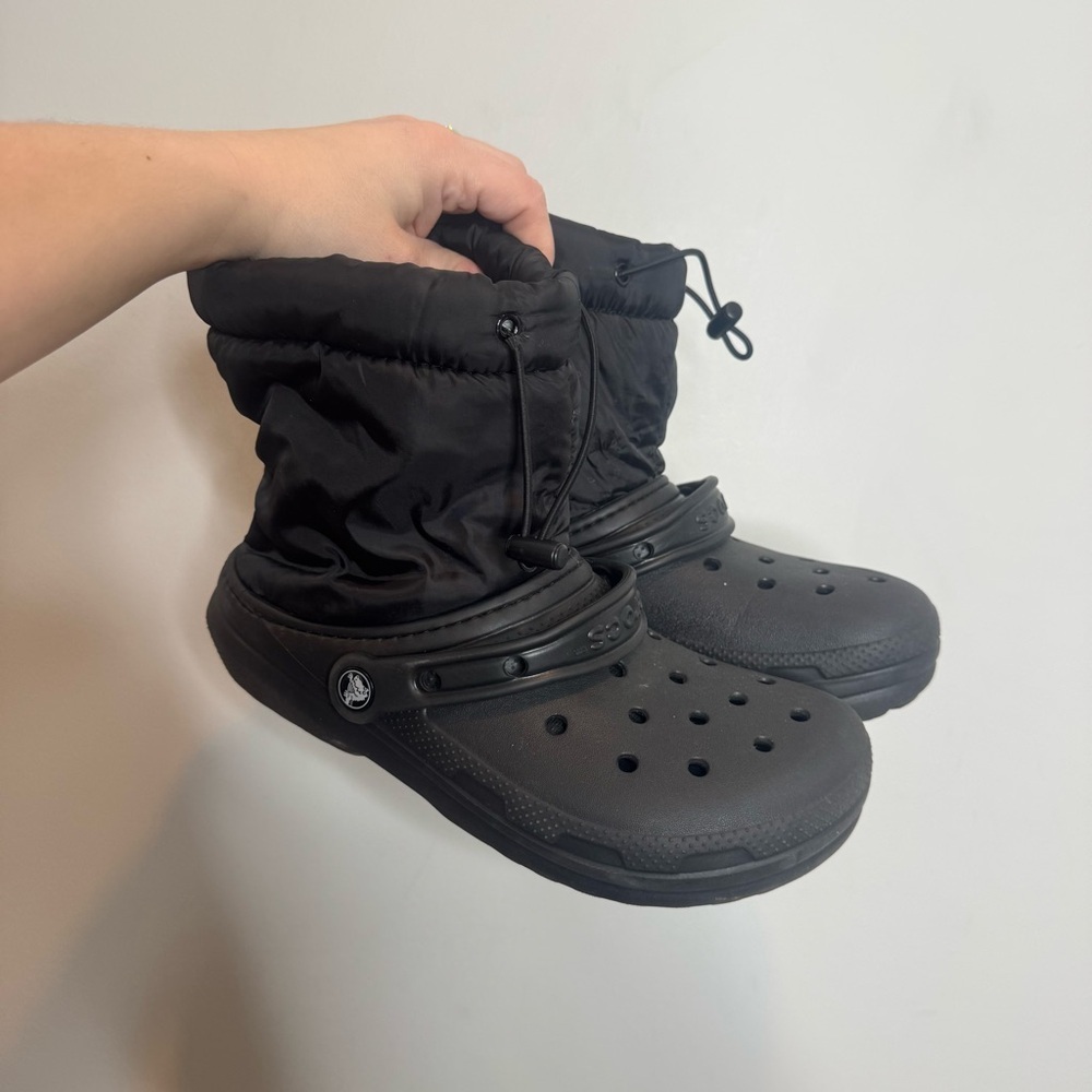 Crocs Boots Junior 5 Classic Lined Neo Puff Core Black Faux Fur Lined 207940